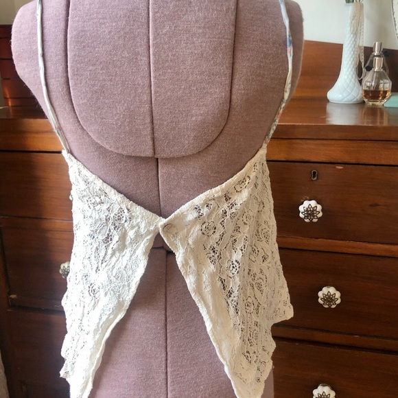 Floral open back Zara tank - Picture 3 of 4